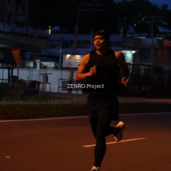 Runner Photo 1373706