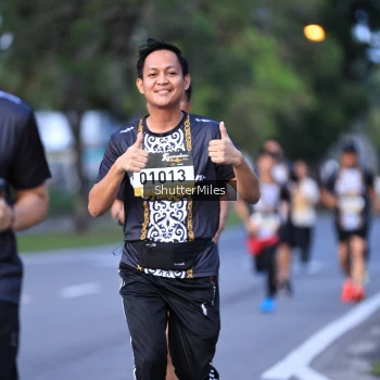Runner Photo 1373814