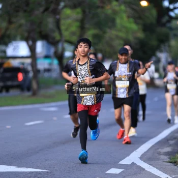 Runner Photo 1373815