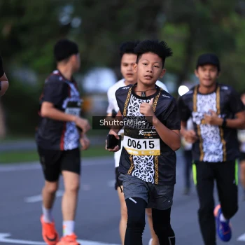 Runner Photo 1373818