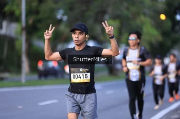 Runner Photo 1373834