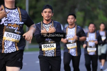 Runner Photo 1373839