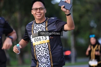 Runner Photo 1373859