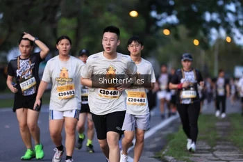 Runner Photo 1373874