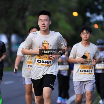 Runner Photo 1373875