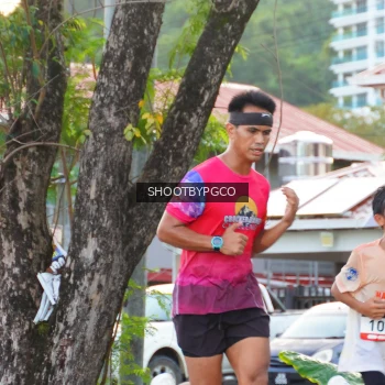 Runner Photo 1373883