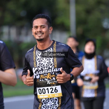 Runner Photo 1373944