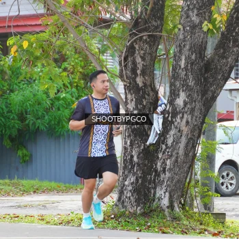 Runner Photo 1374039
