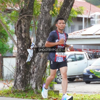 Runner Photo 1374069