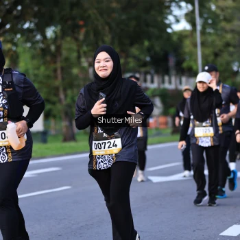Runner Photo 1374086