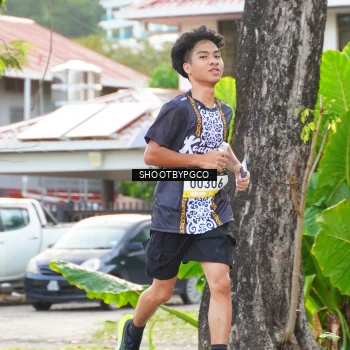 Runner Photo 1374233