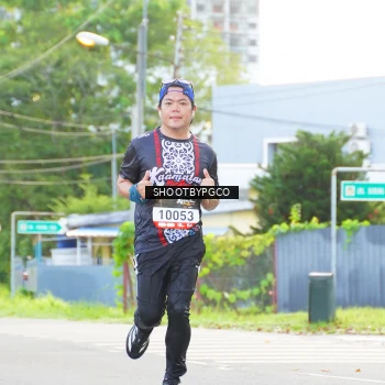 Runner Photo 1374237
