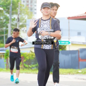Runner Photo 1374253