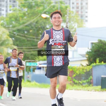 Runner Photo 1374275