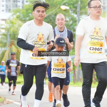 Runner Photo 1374303