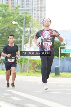 Runner Photo 1374321