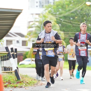 Runner Photo 1374322