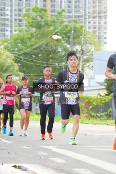 Runner Photo 1374351
