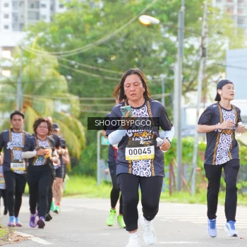 Runner Photo 1374364