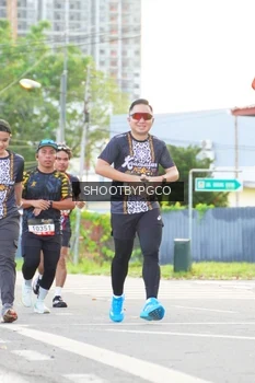 Runner Photo 1374485
