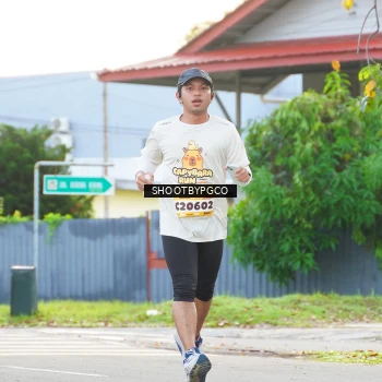 Runner Photo 1374637