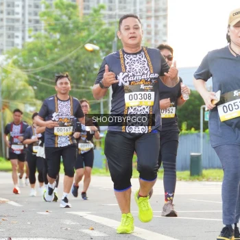 Runner Photo 1374669