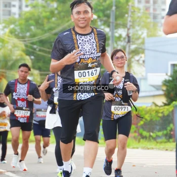 Runner Photo 1374671