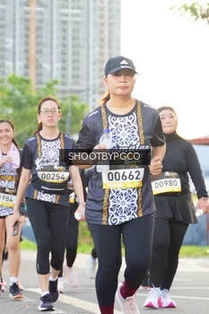 Runner Photo 1375058