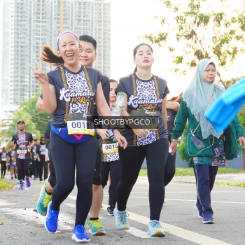 Runner Photo 1375389