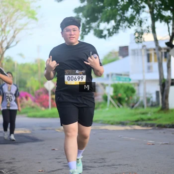 Runner Photo 1376268