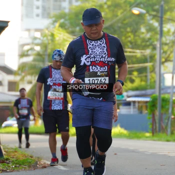 Runner Photo 1376789