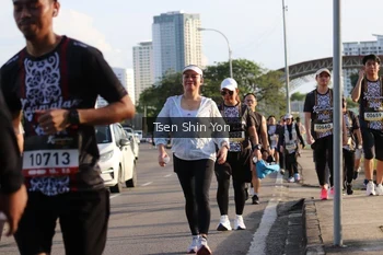 Runner Photo 1377430