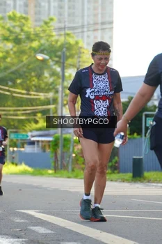 Runner Photo 1377437