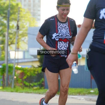 Runner Photo 1377443