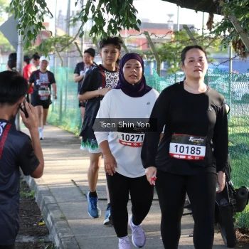 Runner Photo 1377937