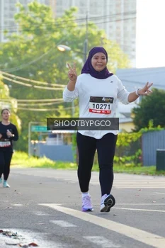 Runner Photo 1377965