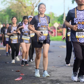 Runner Photo 1378173