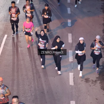 Runner Photo 1378799