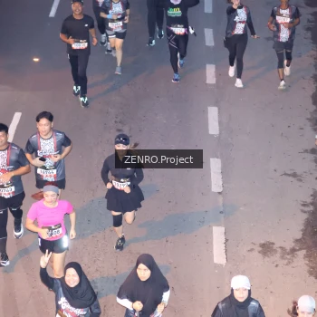 Runner Photo 1378802