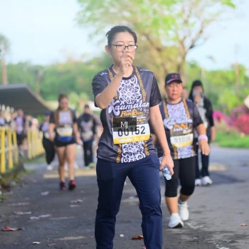 Runner Photo 1378905