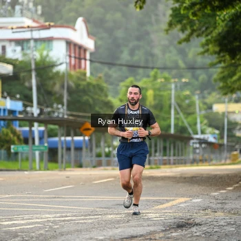Runner Photo 1379304