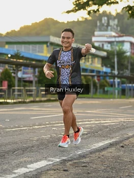 Runner Photo 1379318