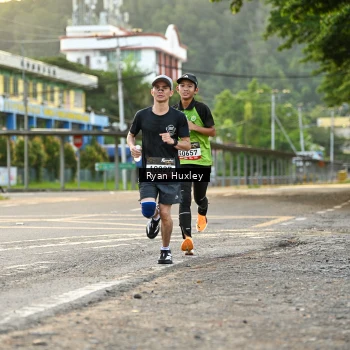Runner Photo 1379360