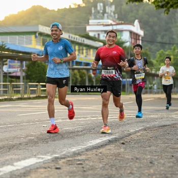 Runner Photo 1379383