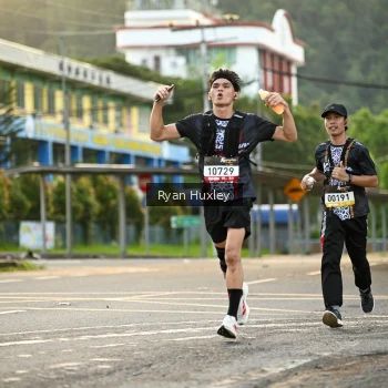 Runner Photo 1379461