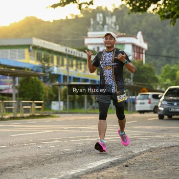 Runner Photo 1379490