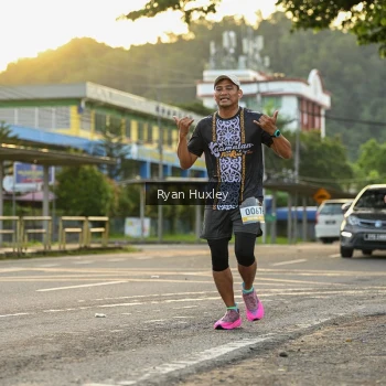 Runner Photo 1379491