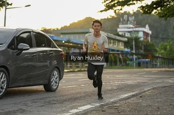 Runner Photo 1379493