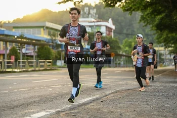 Runner Photo 1379594