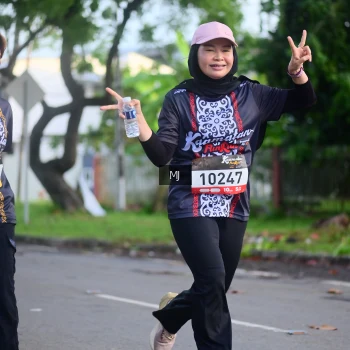Runner Photo 1379622